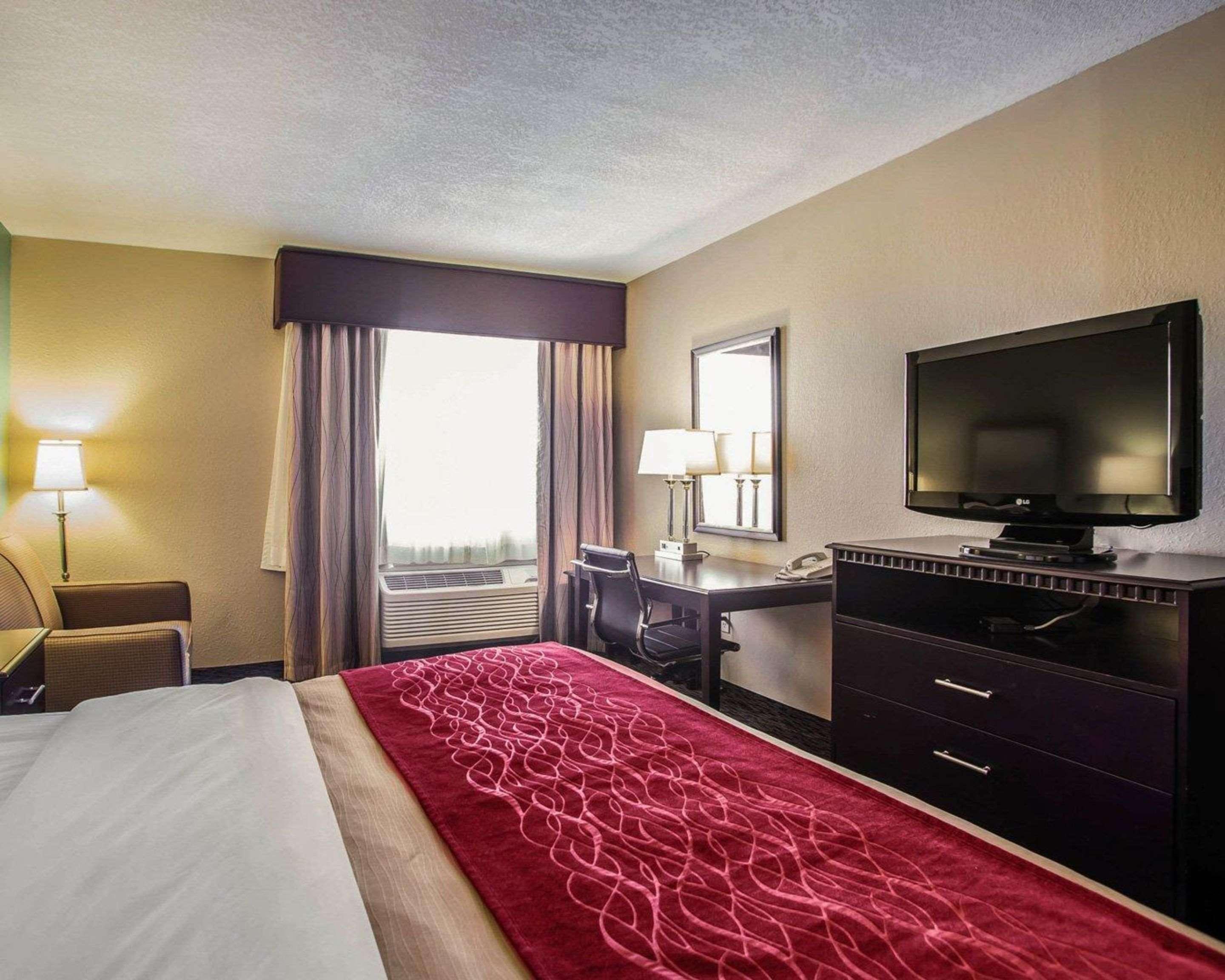 Quality Inn Belton - Kansas City South Buitenkant foto