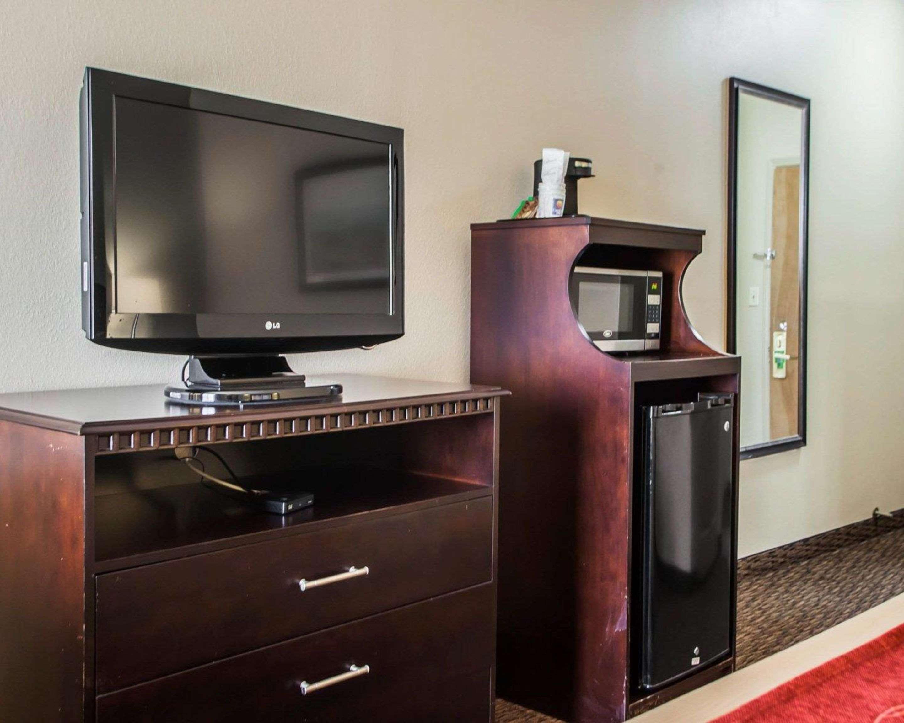 Quality Inn Belton - Kansas City South Buitenkant foto